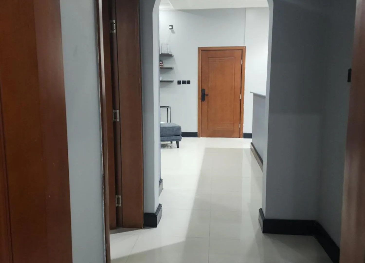 Elegant Luxury Apartment In Jeddah Near Airport